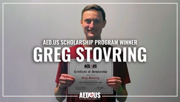 Young Man holding AED.US scholarship